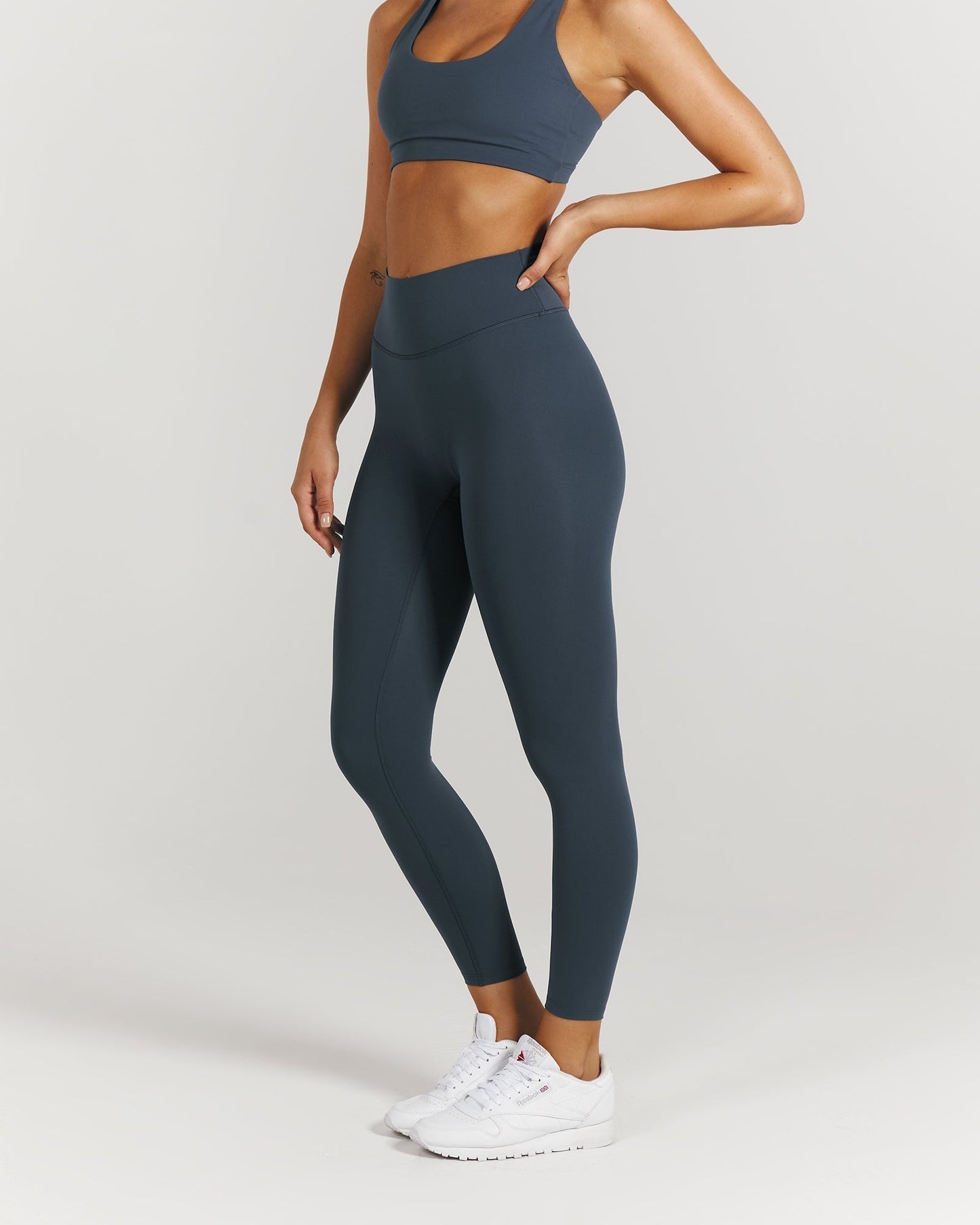 LUXE LEGGINGS 24" - ALLOY